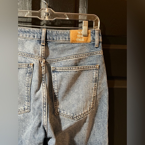 Free Peoplw We The Free The Pacifica High Rise Slim Straight Leg Jeans - Picture 7 of 12
